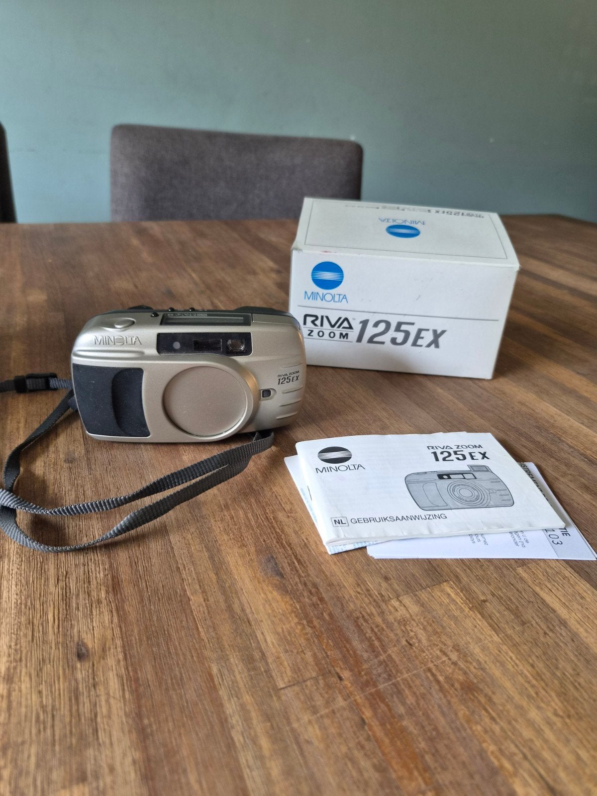 Minolta Riva Zoom 125EX Compact Camera - Zo goed als nieuw, Ophalen of Verzenden