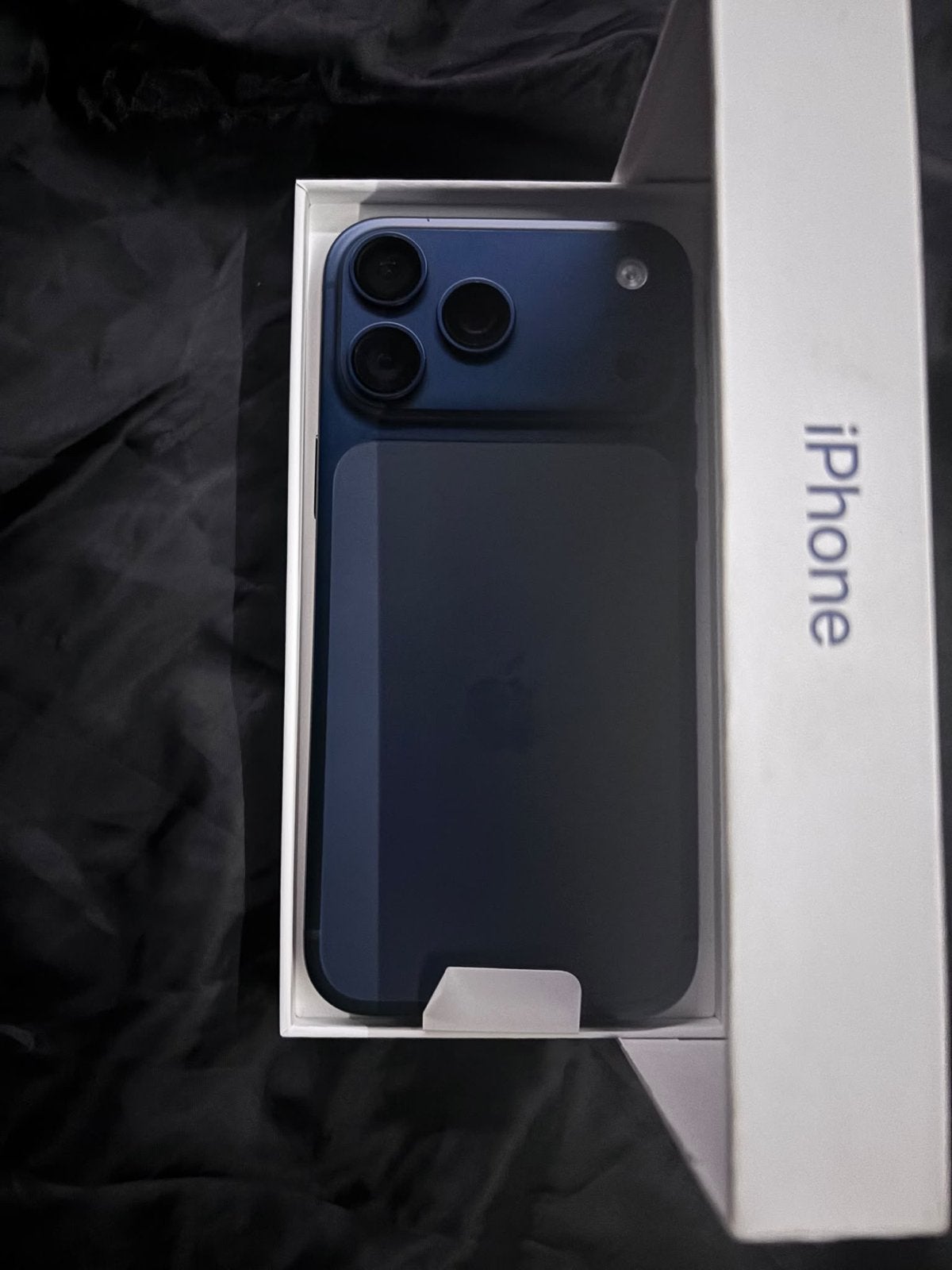 iPhone 17pro max 256GB Blauw - nieuw, 256 GB, Blauw, Ophalen of Verzenden, Zo goed als nieuw