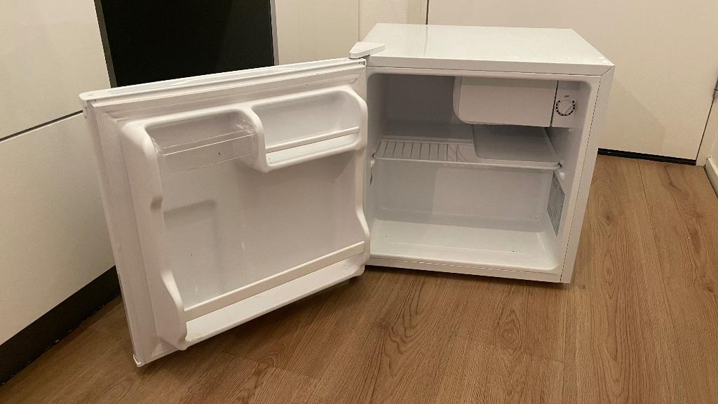 IKEA TILLREDA Fridge – 43L – Fully Functional, Ophalen, Minder dan 85 cm, 45 tot 60 cm, Met vriesvak