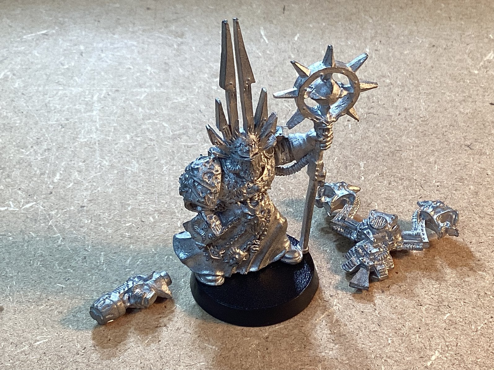 1x Chaos Space Marines; Sorcerer [1996], Hobby en Vrije tijd, Wargaming, Ophalen of Verzenden, Zo goed als nieuw, Warhammer 40000