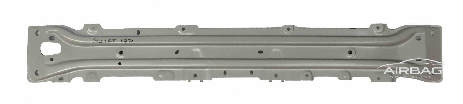 Suzuki Swift 2017 Bumperbalk binnen bumper/Front bumper memb, Gebruikt, -, -, Ophalen of Verzenden