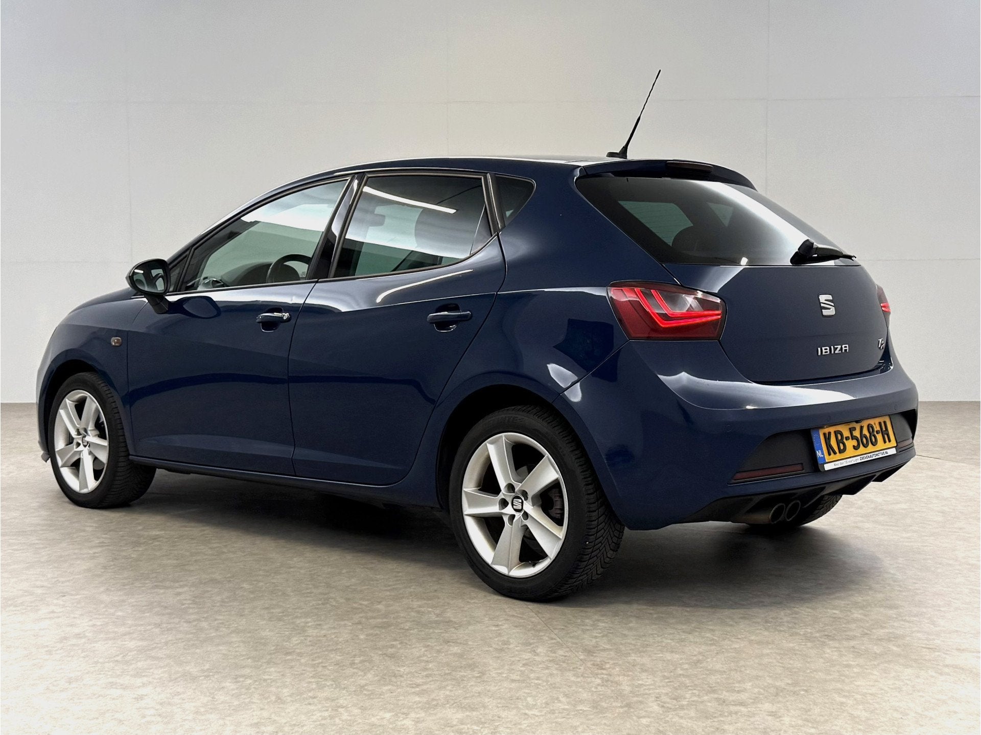 SEAT Ibiza 1.0 EcoTSI FR | Camera | Carplay | Airco | Cruise, Auto's, Voorwielaandrijving, Euro 6, 540 kg, Origineel Nederlands