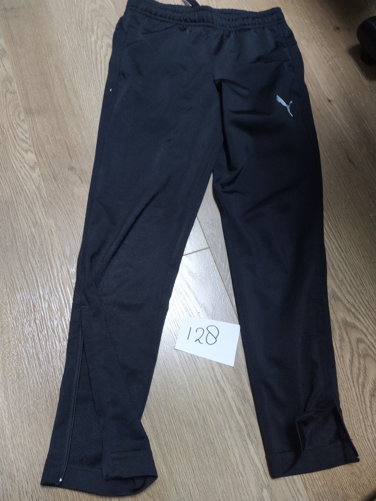 Puma trainingsbroek - maat 128, Maat XS of kleiner, Ophalen of Verzenden, Gebruikt, Broek