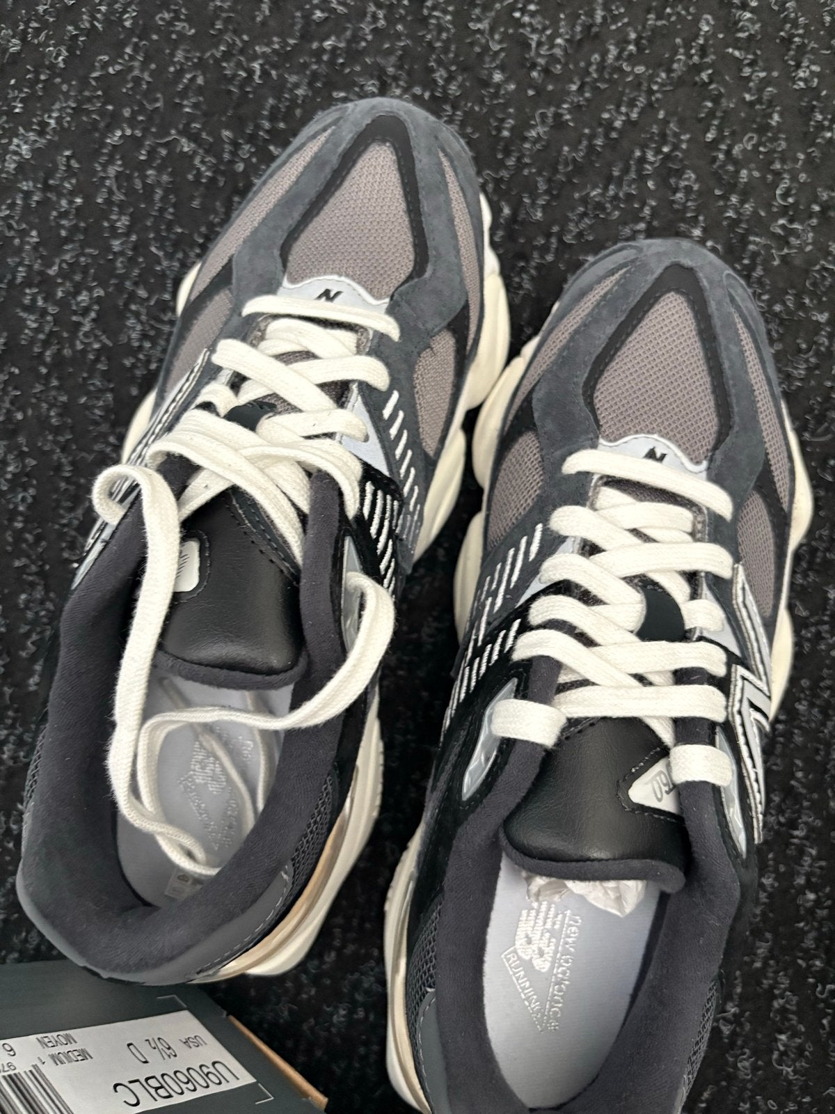 New Balance 9060 Zwart Grijs Wit Maat 39.5 Nieuw, Ophalen of Verzenden, Nieuw, Zwart, Sneakers of Gympen