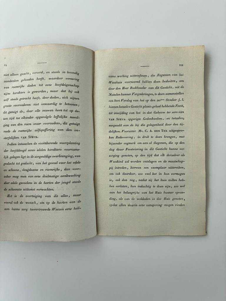 Verslag der feestviering en redevoering Amsterdam 1832, Ophalen of Verzenden, 19e eeuw, Gelezen
