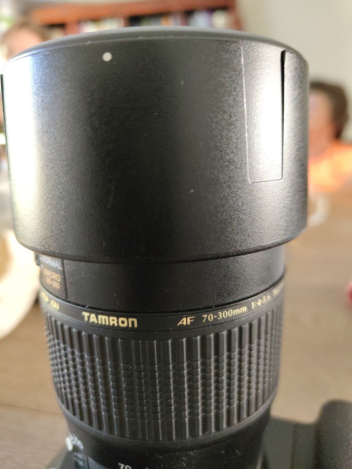 Tamron AF 70-300mm f/4-5.6 Di LD Macro lens, Gebruikt, Macrofunctie, Tamron, Telelens