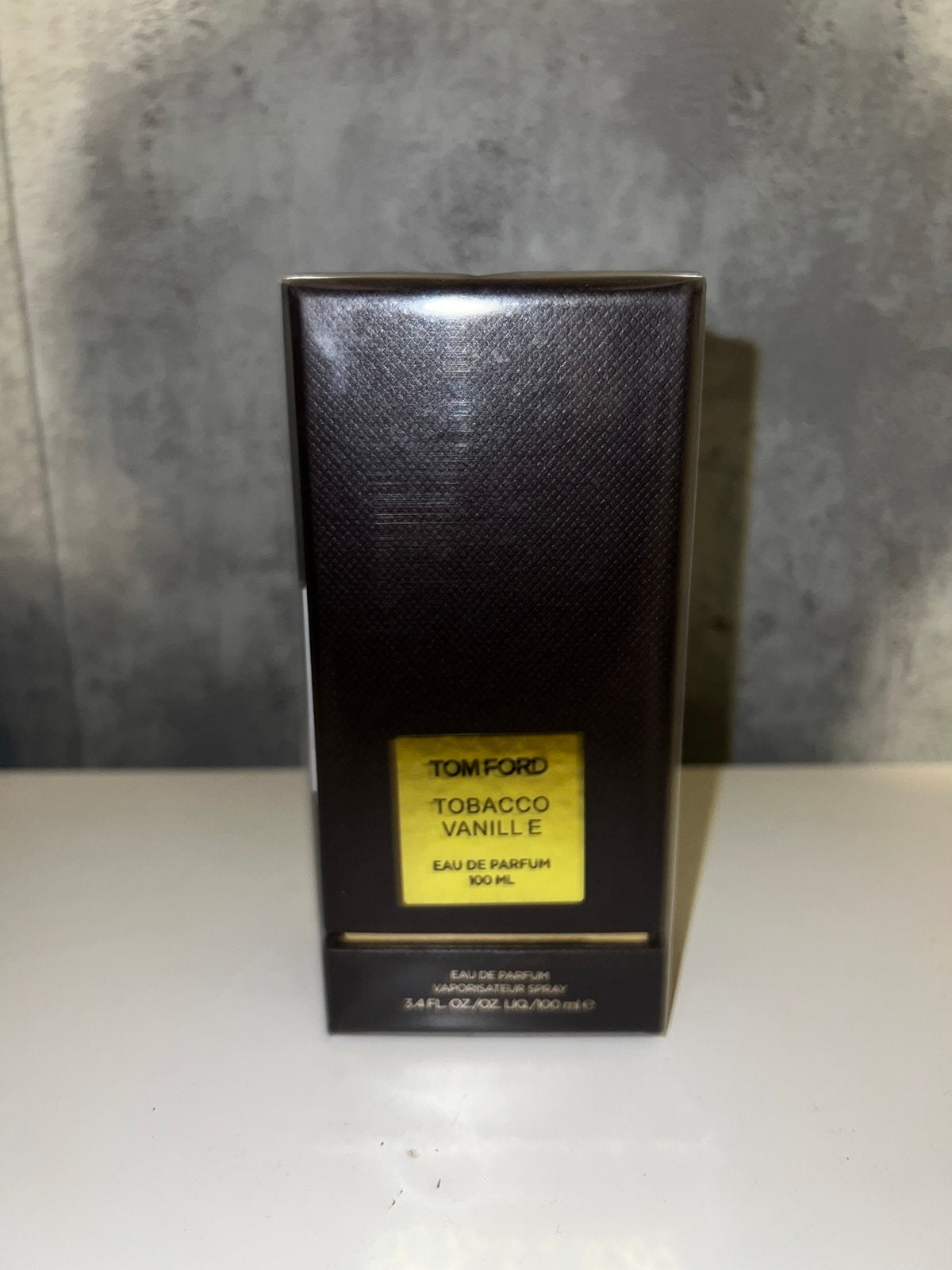 Tom Ford Tobacco Vanille Eau de Parfum 100ml - Nieuw in doos, Sieraden, Tassen en Uiterlijk, Uiterlijk | Parfum, Ophalen of Verzenden