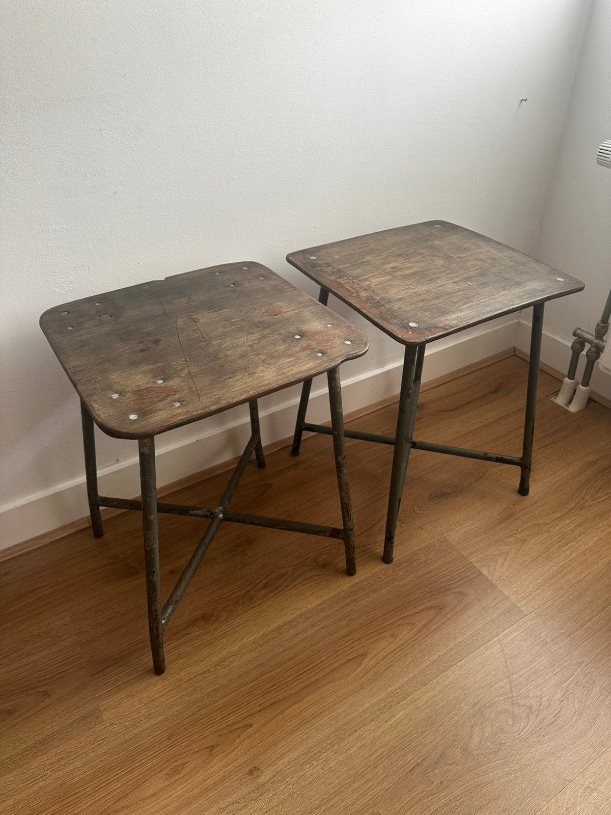Vintage bijzettafeltjes of krukjes, Ophalen, Gebruikt, Minder dan 55 cm, Minder dan 45 cm