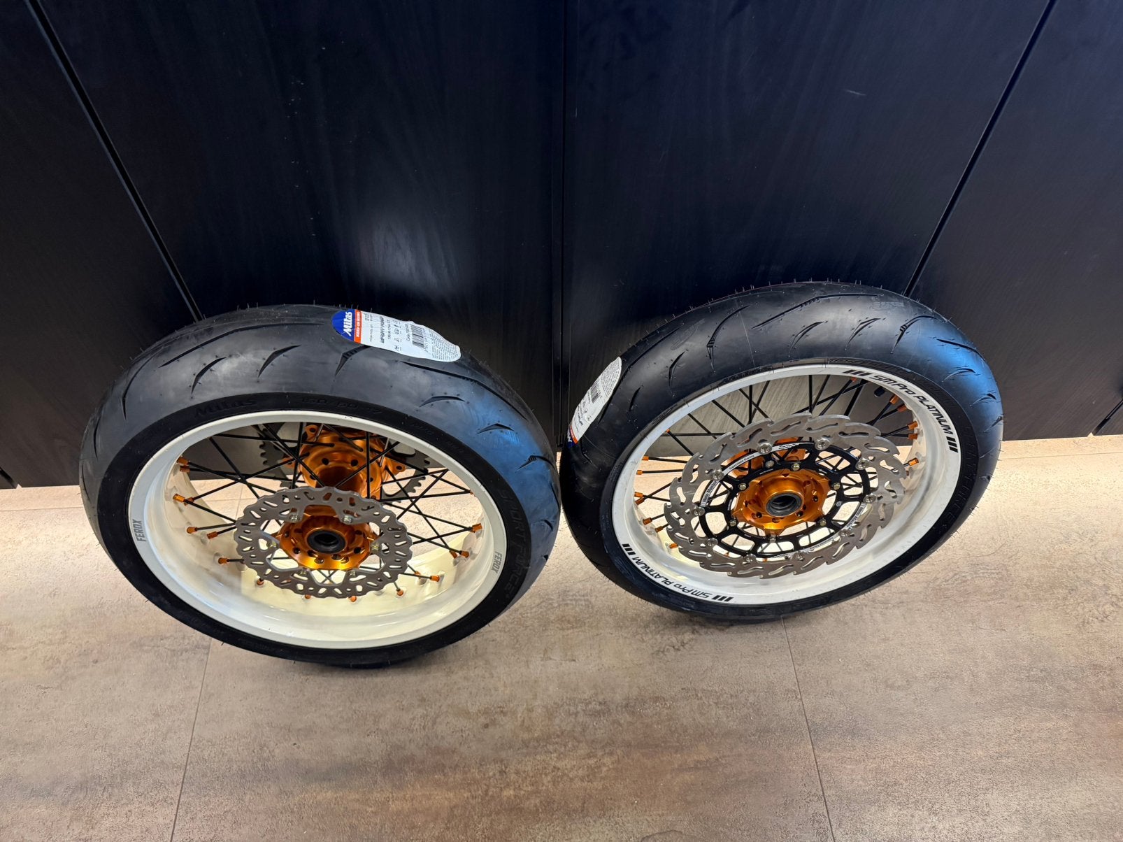 KTM 17 inch Supermoto wielen Sm NIEUWSTAAT! Nr 703, Sm pro, Ophalen of Verzenden, Gereviseerd, Sm pro