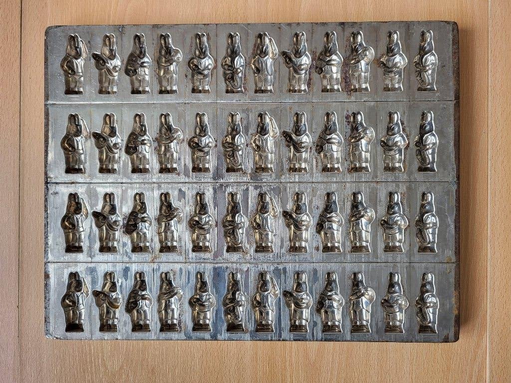 Metalen chocolademallen, Verzenden
