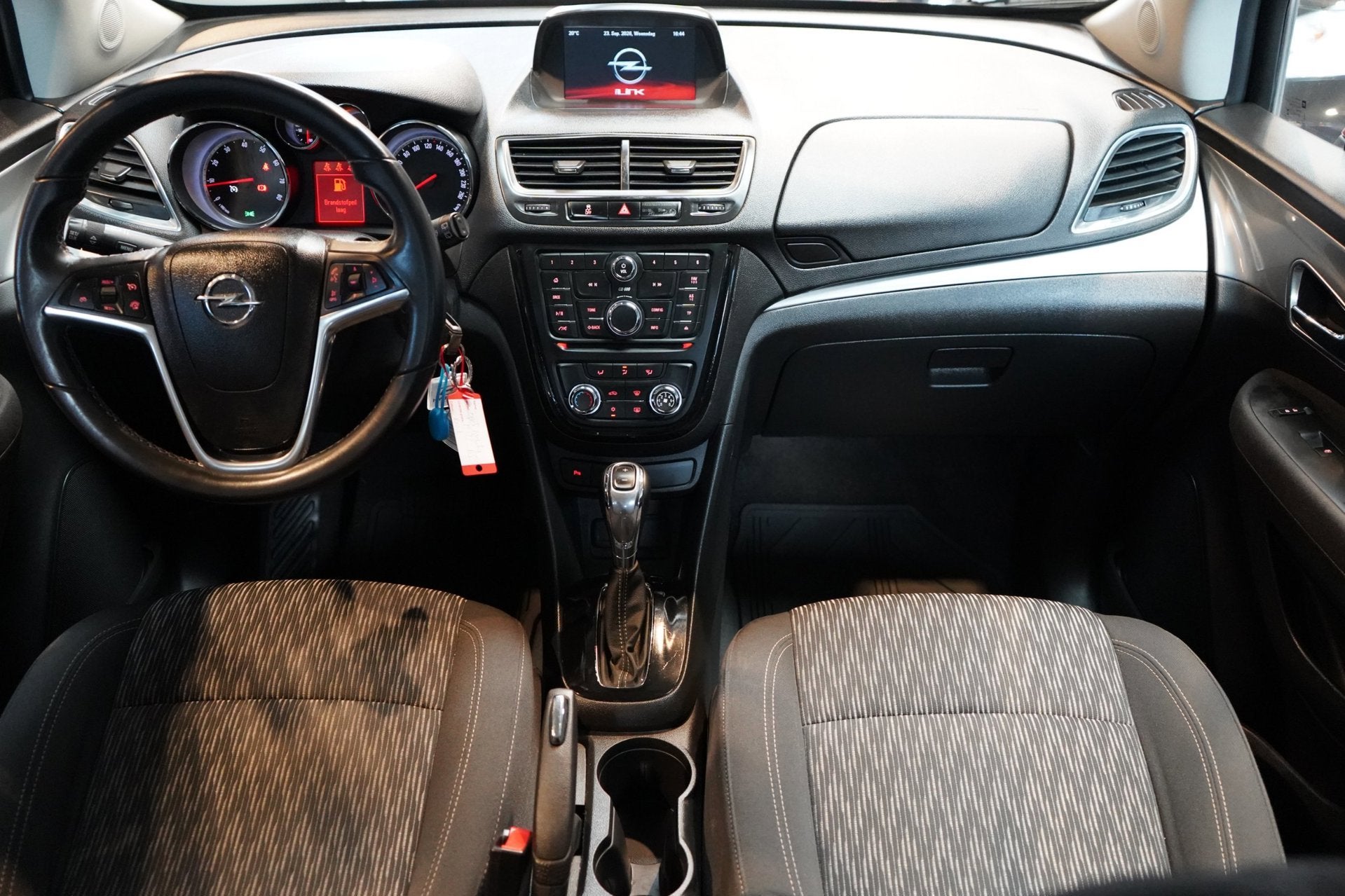 Foto 2 van Opel Mokka 1.4 T Cosmo | AUT | CRUISE | PDC | AIRCO | APK