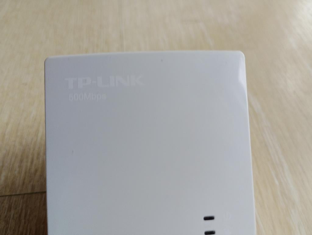 2  TP Link Signaalversterkers, Computers en Software, WiFi-versterkers, Ophalen of Verzenden, Zo goed als nieuw, TPLink