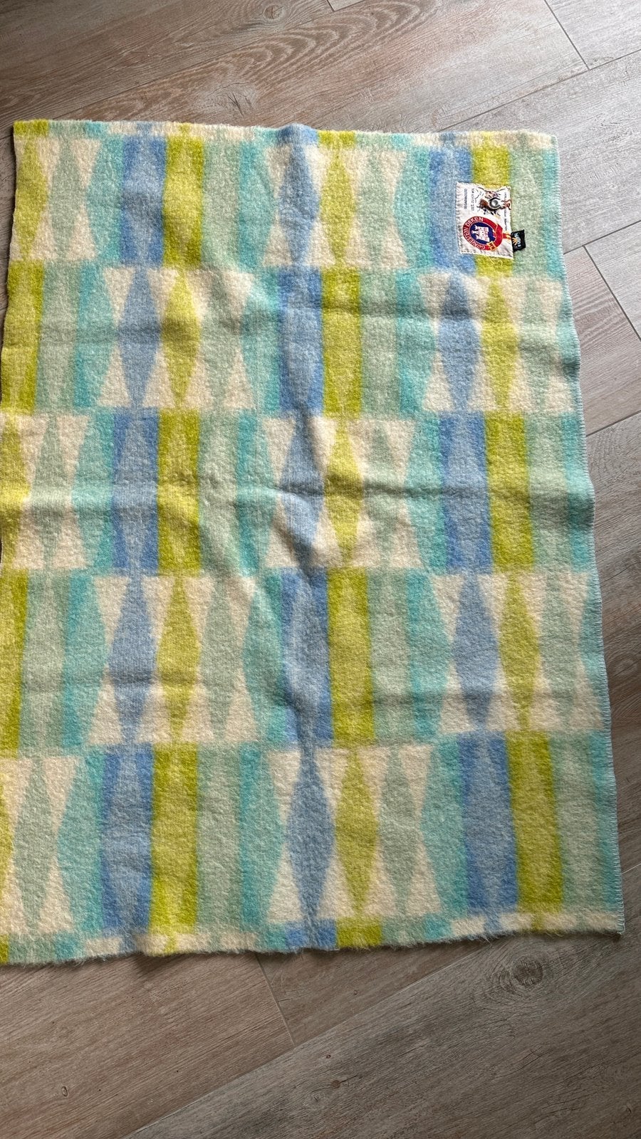 Gravensteyn deken 100% zuiver scheerwol, Woondeken, 132 cm, 92 cm, Wol