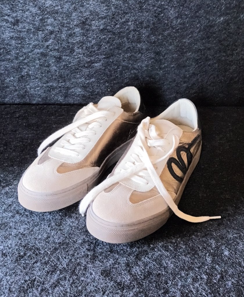 Sneakers goudkleurig Manfield maat 40 zgan, Overige kleuren, Ophalen of Verzenden, Manfield, Sneakers of Gympen