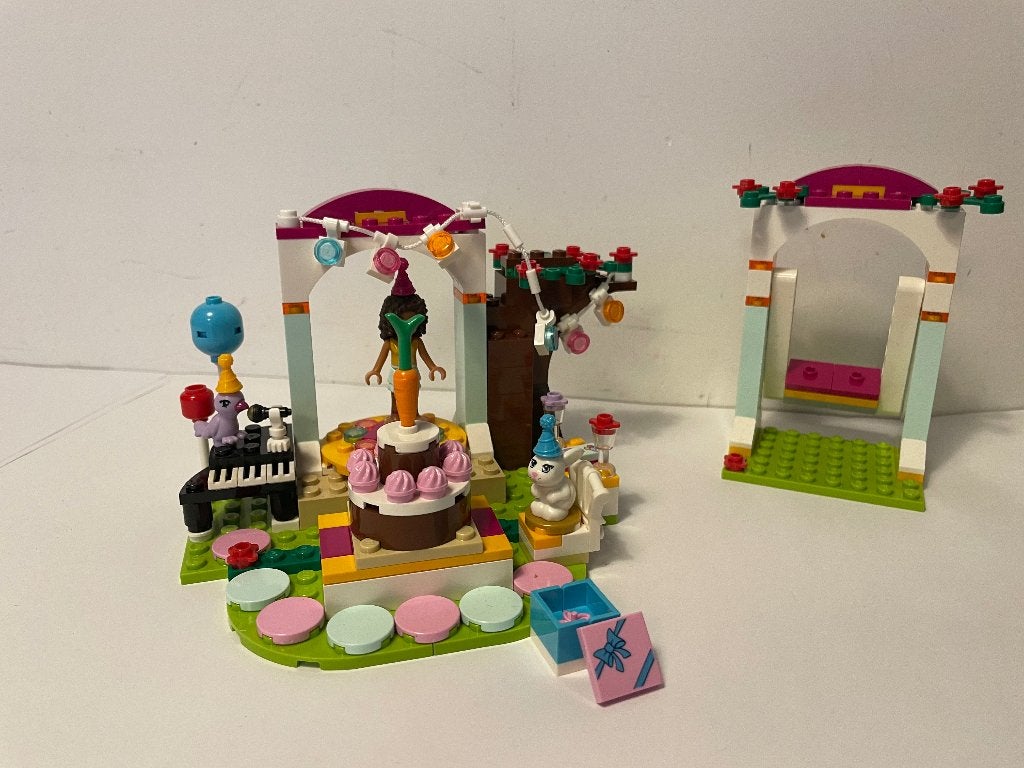 41110 Lego Friends Birthday Party, Lego, Friends, Zo goed als nieuw, Complete set