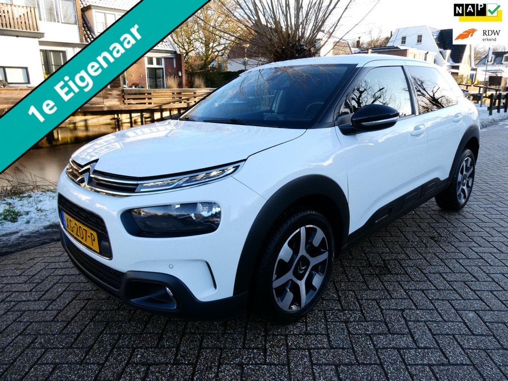 Citroen C4 Cactus 1.2i Shine 110pk 1e eig. Clima Navi Carpla, Auto's, Citroën, Voorwielaandrijving, Stof, Gebruikt, Euro 6