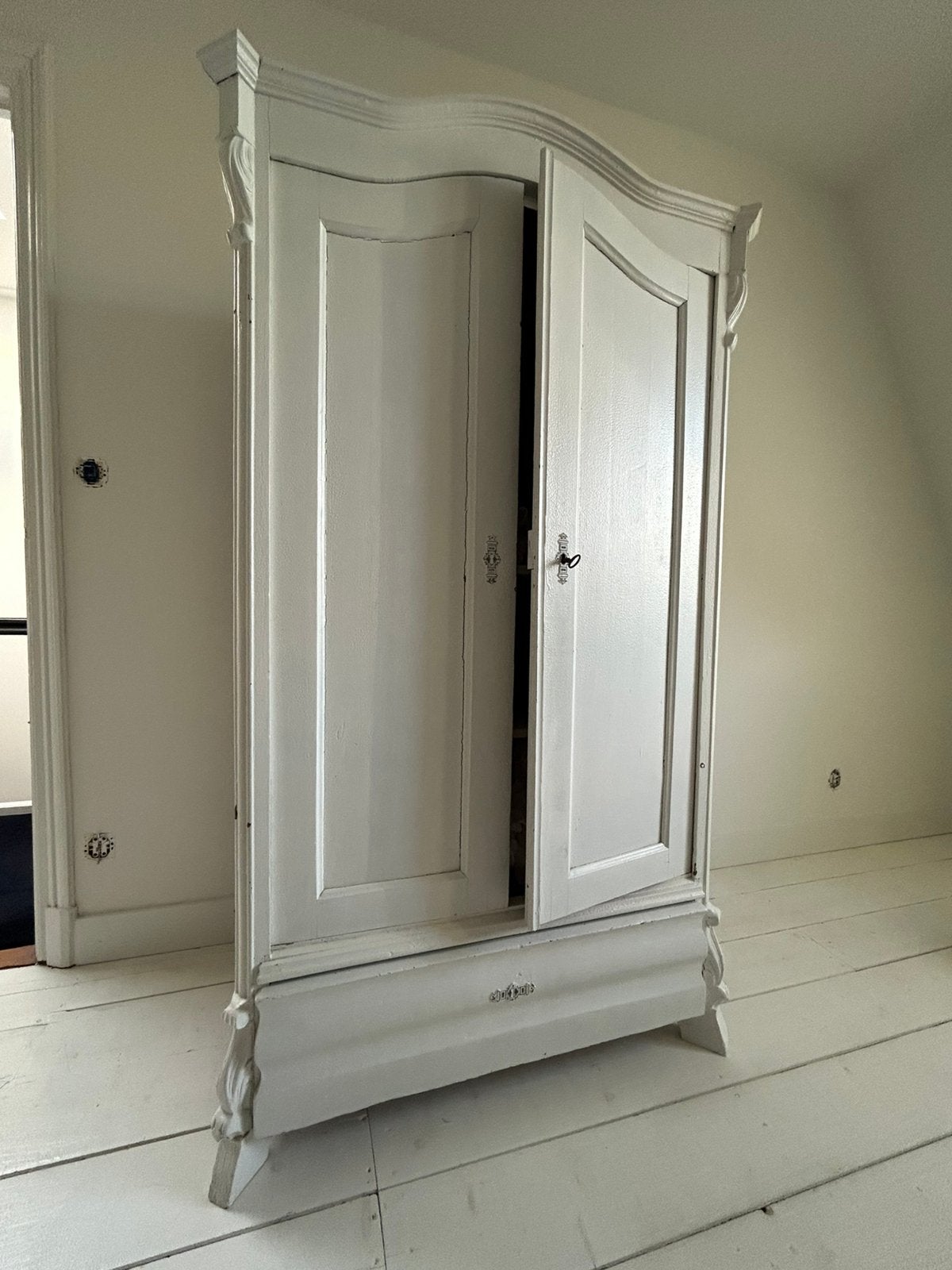 Brocante kast wit, Ophalen, Gebruikt