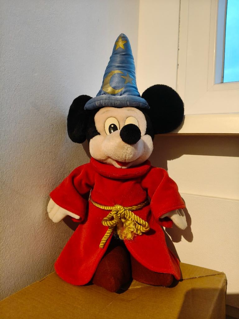 Disney knuffel Mickey Mouse De Tovenaar Disneyland knuffel, Verzamelen, Disney, Ophalen, Mickey Mouse, Zo goed als nieuw, Knuffel
