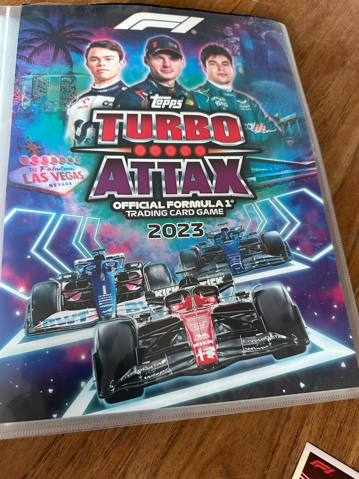 Topps Turbo Attax F1 2023 verzamelmap met kaarten, Ophalen of Verzenden, Zo goed als nieuw, Meerdere kaarten