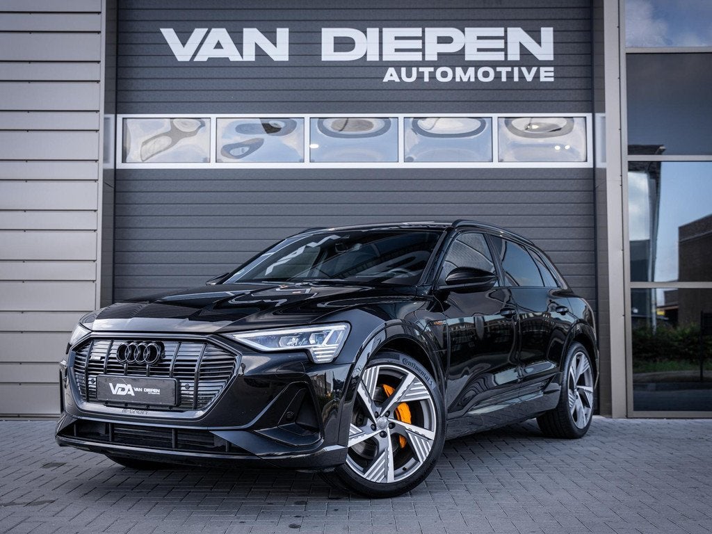 Audi e-tron 55 quattro S edition 95 kWh SOH 96% - Pano l Luc, Auto's, Audi, Bedrijf, Te koop, e-tron, 4x4, ABS, Achteruitrijcamera