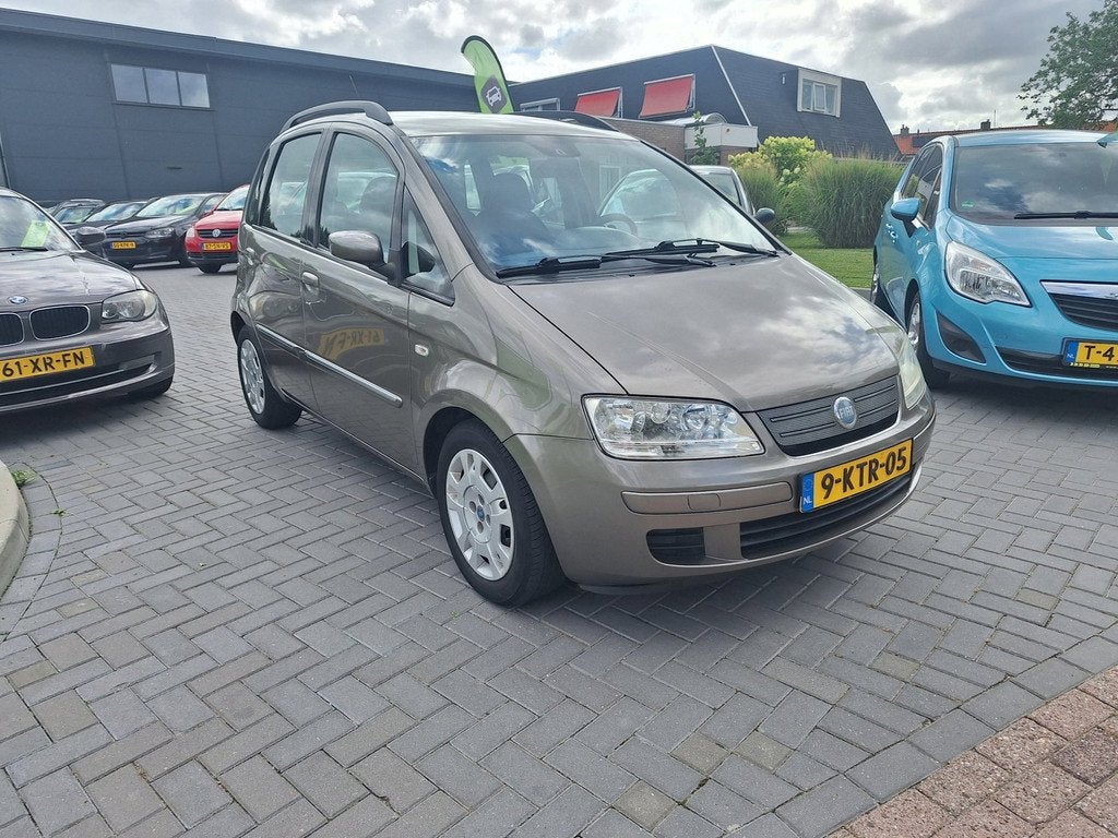 Fiat Idea 1.4-16V Dynamic / 89.109 km / APK nieuw bij afleve, Auto's, Voorwielaandrijving, 15 km/l, Gebruikt, Idea