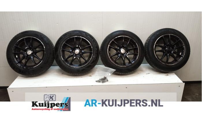 Sportvelgenset + banden van een Fiat Punto, Auto-onderdelen, Banden en Velgen, Gebruikt, -, -, -