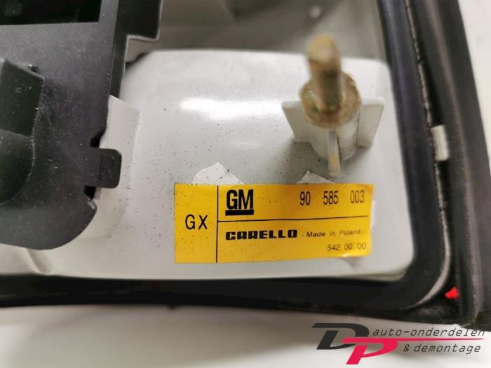 Achterlicht rechts van een Opel Vectra, Gebruikt, -, -, Opel