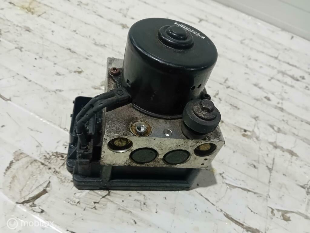 ABS pomp Volkswagen Polo 6X0614117, Ophalen of Verzenden, Gebruikt