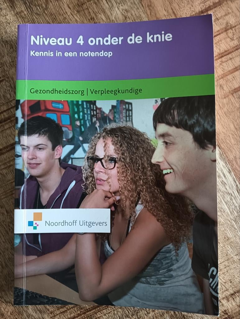 Niveau 4 onder de knie - Gezondheidszorg, Boeken, Ophalen of Verzenden, Gelezen, MBO, Noordhoff Uitgevers
