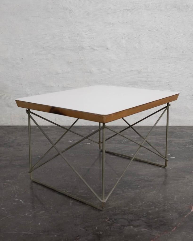 LTR origineel-ongerestaureerd Herman Miller x Eames Vitra, Ophalen of Verzenden, 25 tot 50 cm, Rechthoekig