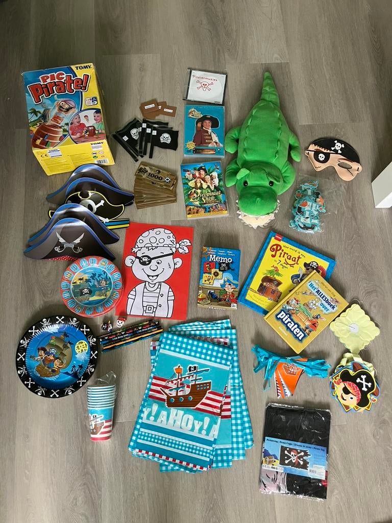 Piraten set kinderfeestje: ruilen voor set chocola, Ophalen, Gebruikt, Versiering, Overige