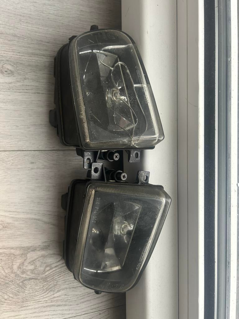 BMW E39 Mistlampen - 1 Gebroken, Ophalen of Verzenden, Gebruikt, BMW