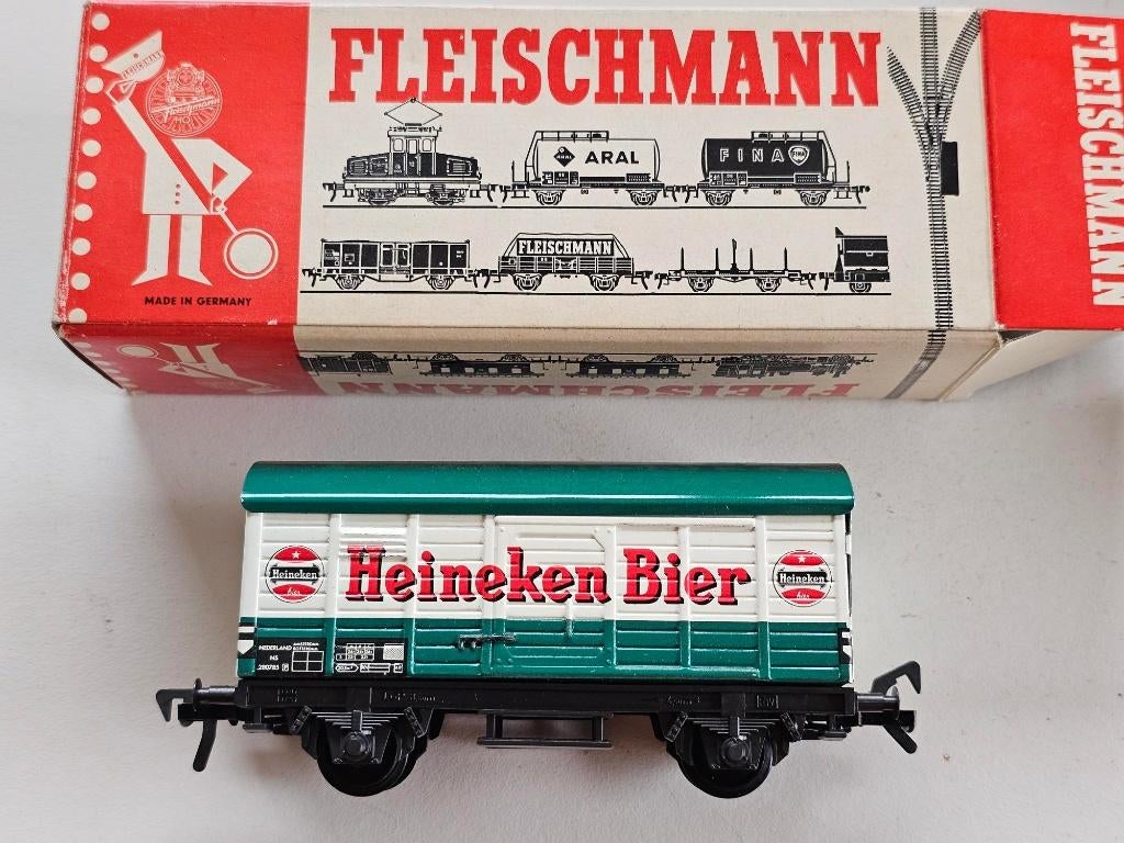 Modeltrein H0 Fleischmann 5026 HEINEKEN BIER wagon nieuw, Hobby en Vrije tijd, Modeltreinen | H0, Gebruikt, Gelijkstroom, Fleischmann