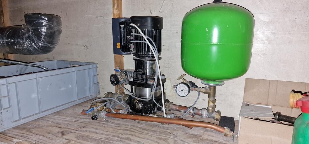 hydrofoorpomp, Tuin en Terras, Waterpompen, Ophalen, Gebruikt, Elektrisch, Hydrofoorpomp