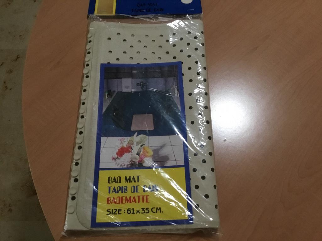 Te koop nieuwe rubberen badmat, Ophalen of Verzenden, Zo goed als nieuw, Grijs