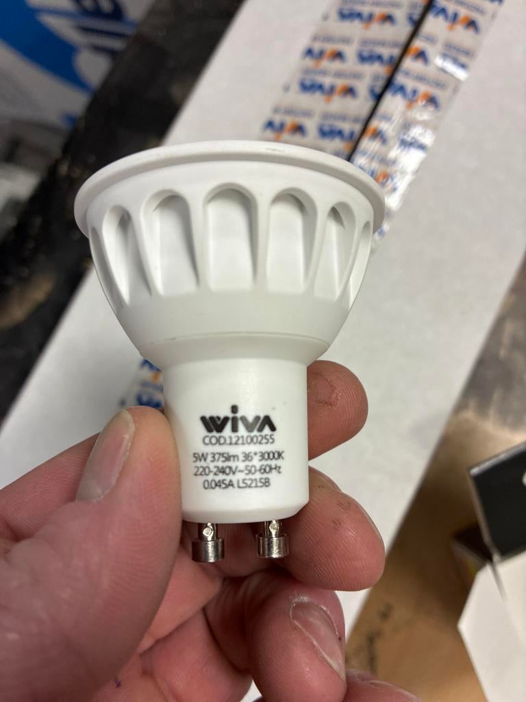 Wiva LED Spot 3000K - Nieuw!, Huis en Inrichting, Led-lamp, Minder dan 30 watt, Nieuw, Bipin of Steekvoet
