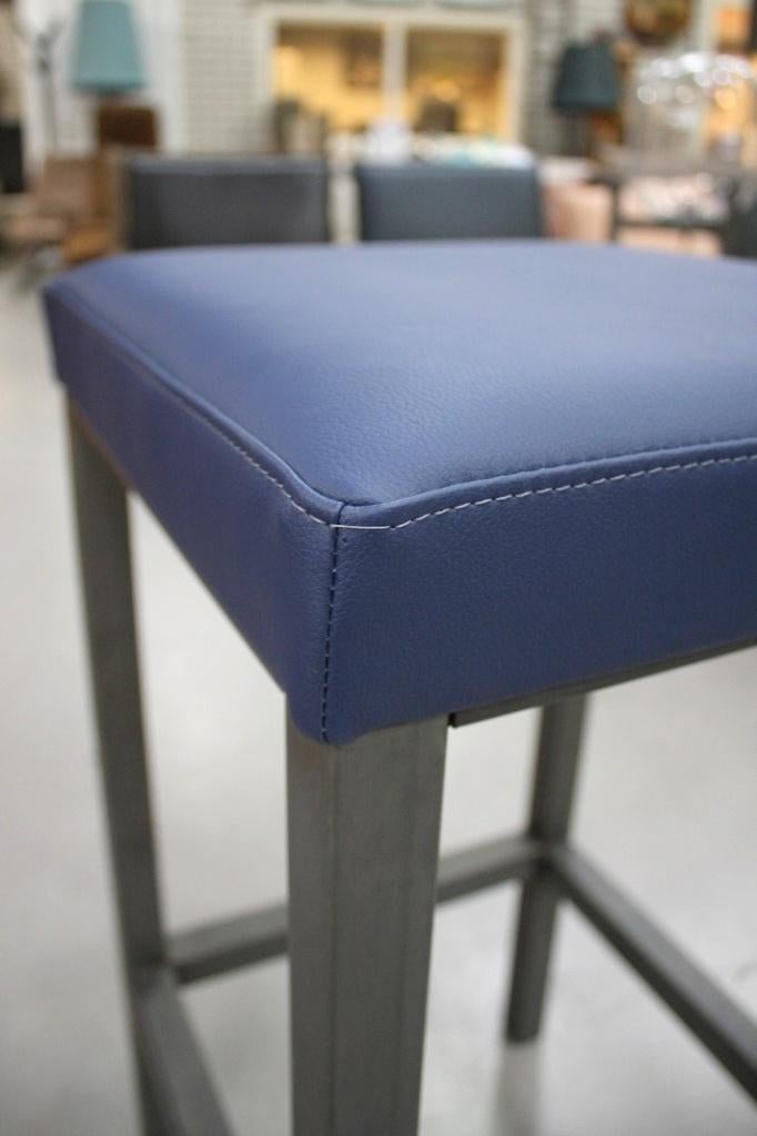 6 vierkante barkrukken barstoel metaal & skai blauw, Ophalen, 5 krukken of meer, Met voetsteun, 60 tot 90 cm