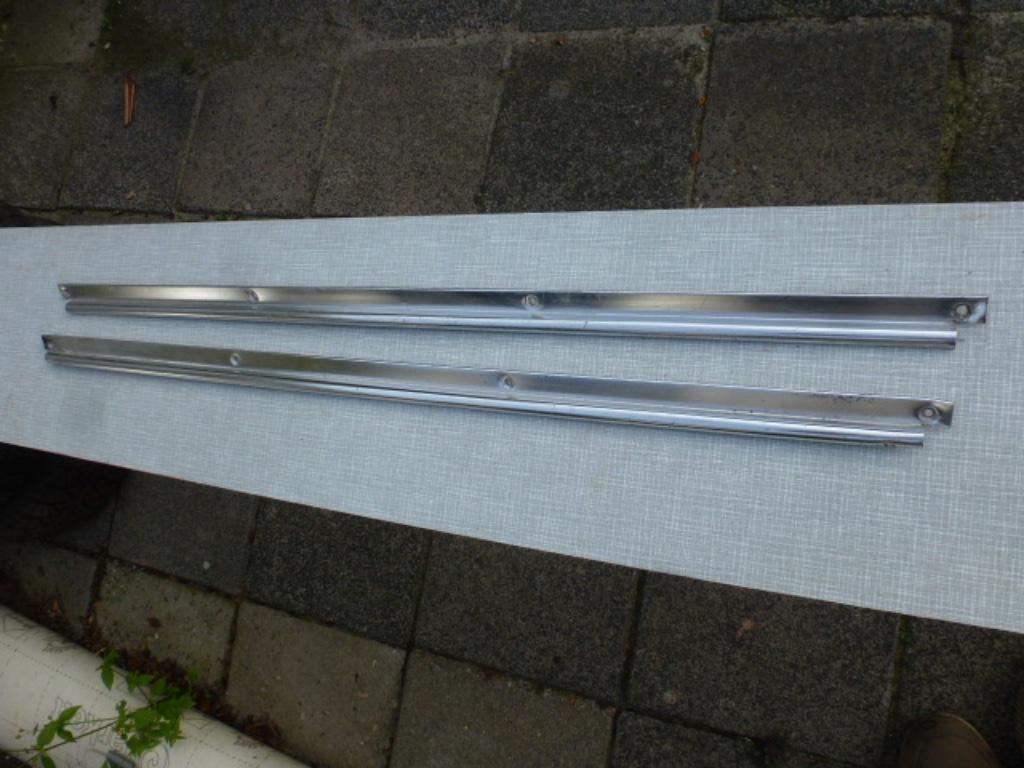 fiat x1/9 dorpel lijsten in chrome , brons en in het zwart, Auto-onderdelen, Carrosserie en Plaatwerk, Bumper, Fiat, Links, Nieuw