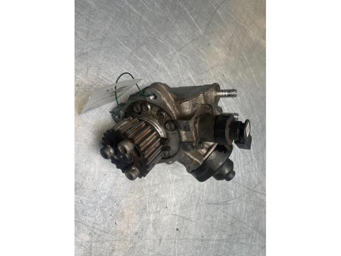 Brandstofpomp Mechanisch van een Volkswagen Passat, Gebruikt, -, Volkswagen, -