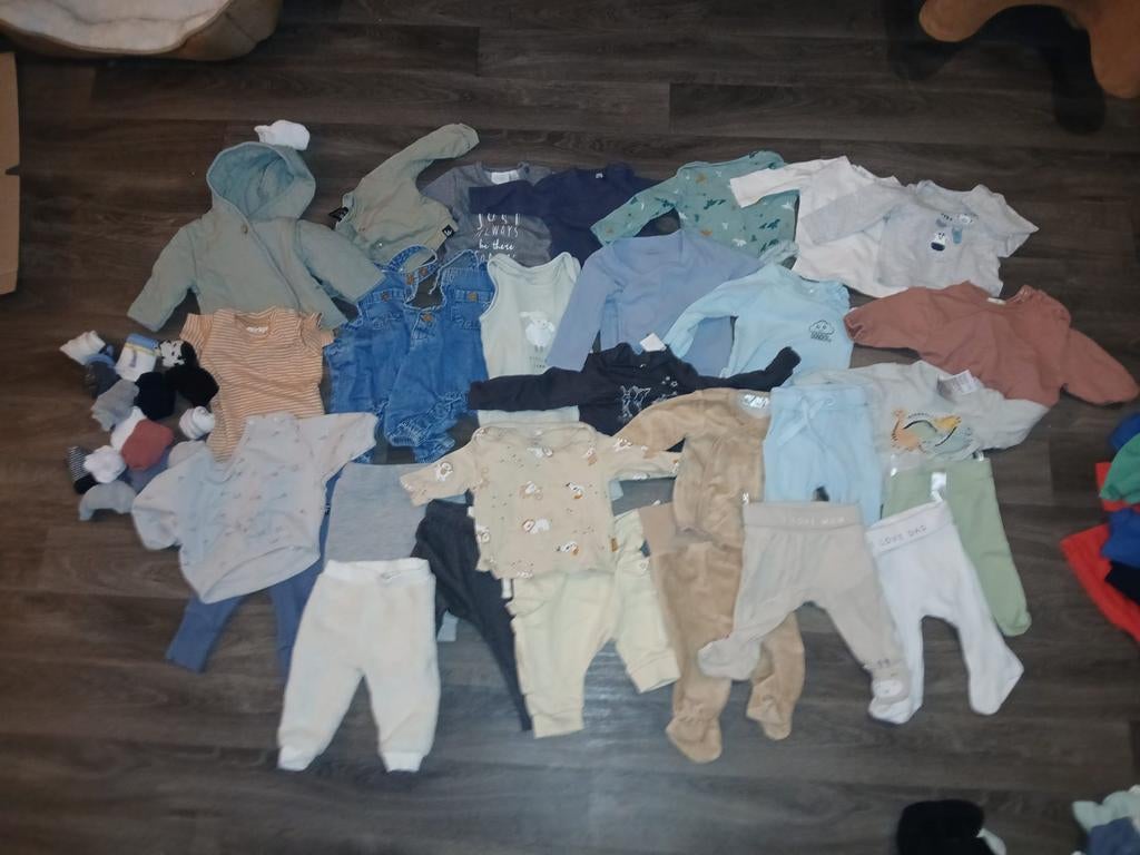 Diversen baby kleding, Kinderen en Baby's, Babykleding | Baby-kledingpakketten, Ophalen of Verzenden