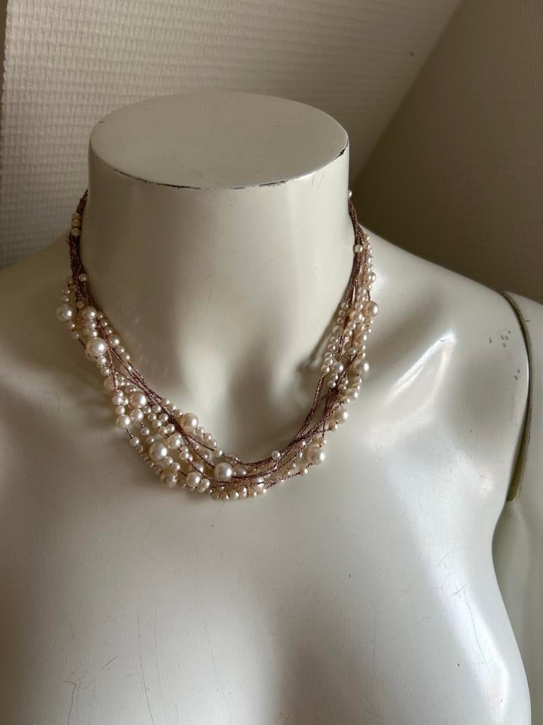 Parelsnoer ketting, Sieraden, Tassen en Uiterlijk, Kettingen, Overige materialen, Wit, Ophalen of Verzenden, Zo goed als nieuw