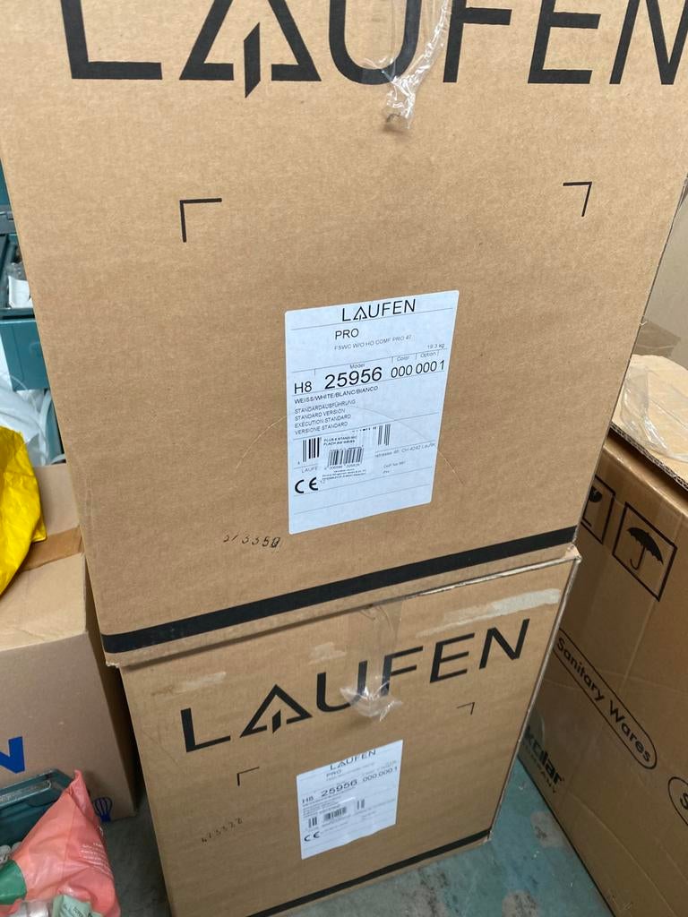 Laufen pro staand closet toilet, Ophalen, Nieuw, Steen, Toilet
