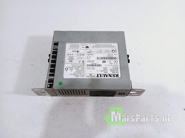 Radio van een Renault Megane, Gebruikt, -, Renault, -