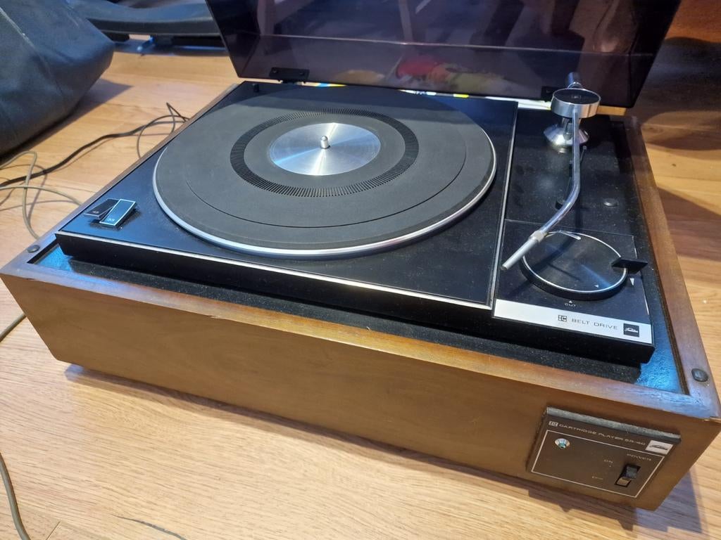 Toshiba SR-40, Ophalen, Overige merken