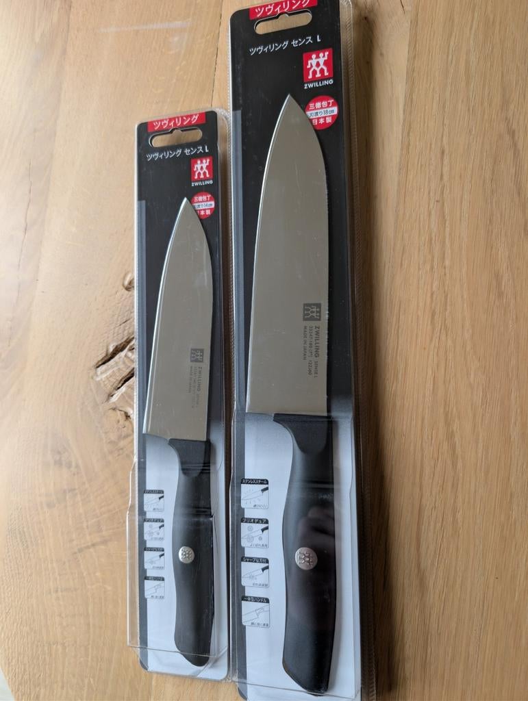 Zwilling Koks Messenset Santoku 18 & 14cm Japans! Nieuw, Huis en Inrichting, Keuken | Bestek, Nieuw, Los bestek, Rvs of Chroom