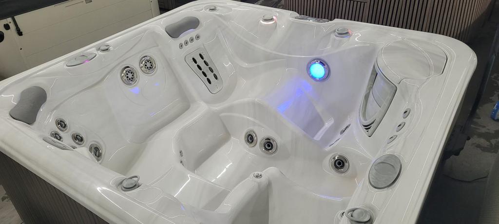 Hotspring jacuzzi envoi, Tuin en Terras, Ophalen of Verzenden, Zo goed als nieuw