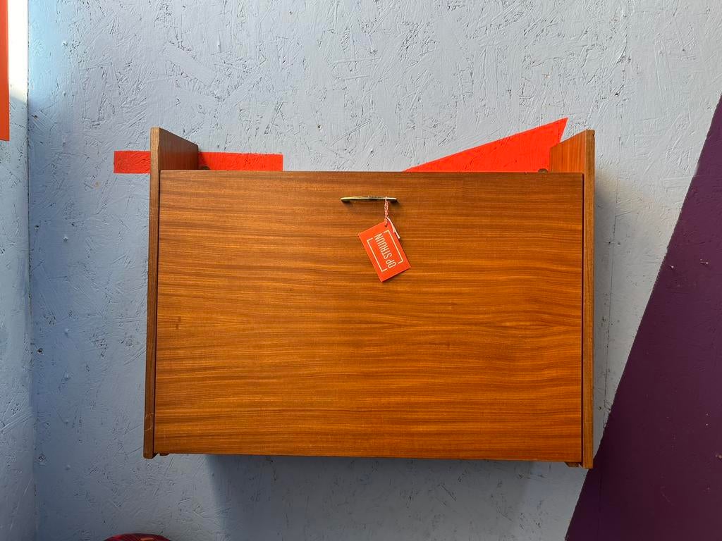 Vintage mid-century design wandkast, Ophalen, Zo goed als nieuw, Minder dan 150 cm, Minder dan 100 cm