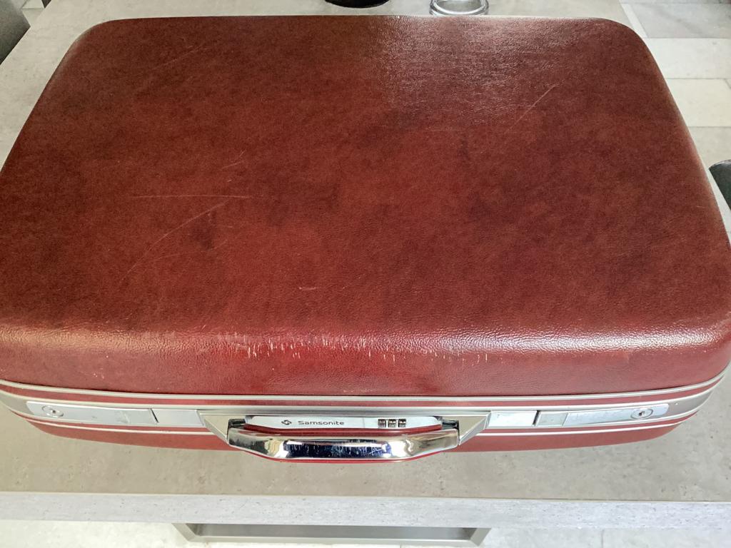 koffer, Gebruikt, Hard kunststof, Slot, 35 tot 45 cm