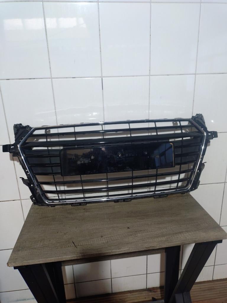 Originele Audi TT 8S S-Line Grill ('14-'23), Gebruikt, Voor, Bumper, Audi