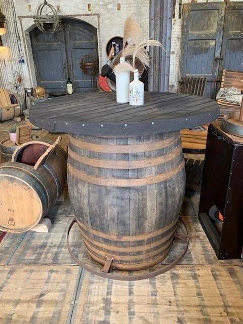 Bartafel-Stamtafel - Whiskyvat 500l. - Uniek & handgemaakt!